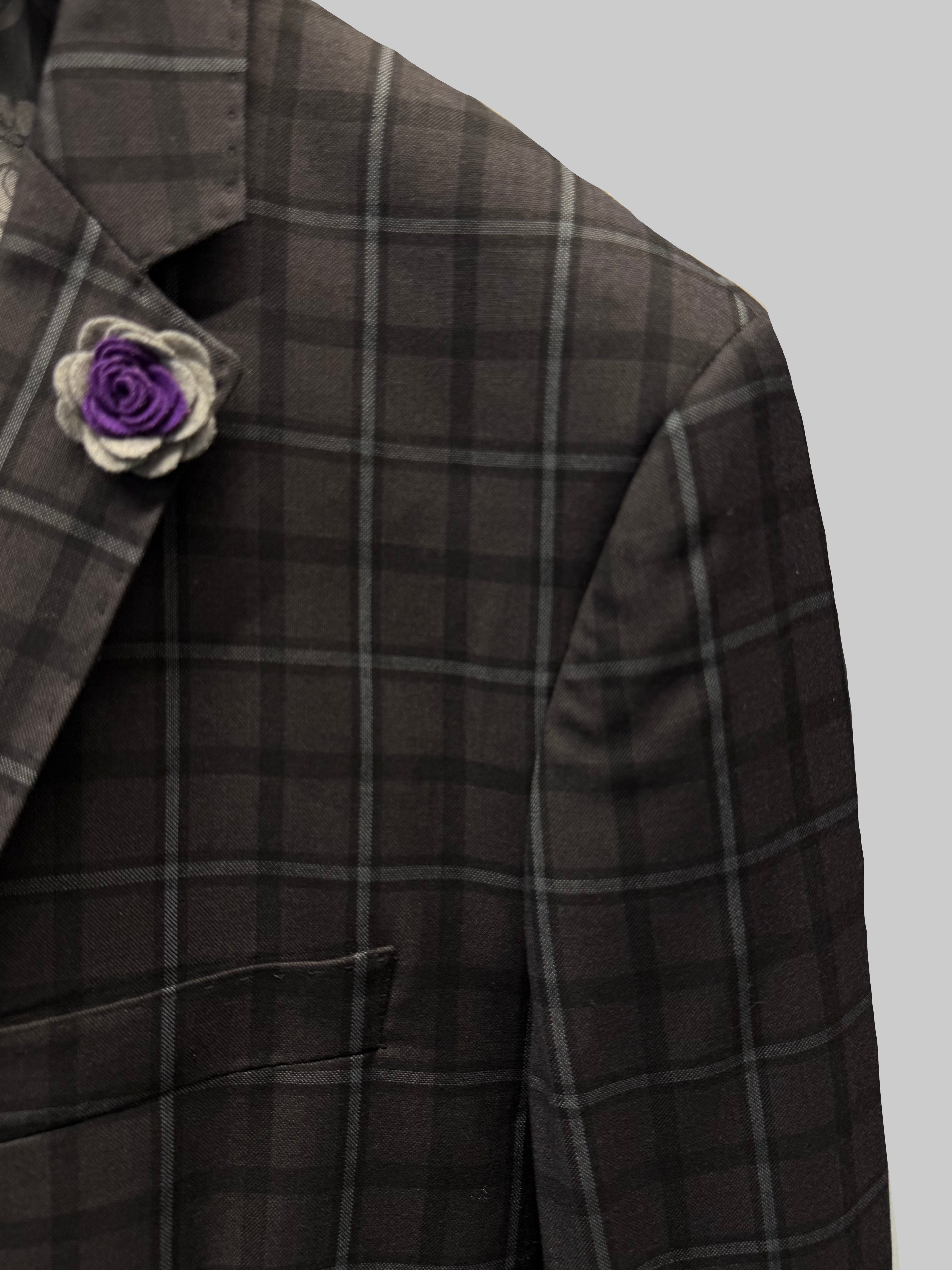 Bernal (Suit)